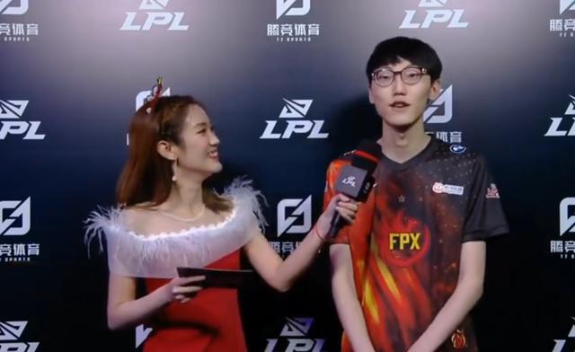 传球战术 传球战术